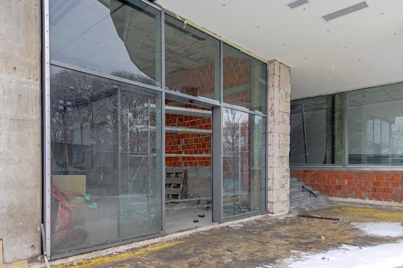 construction location with dirty windows